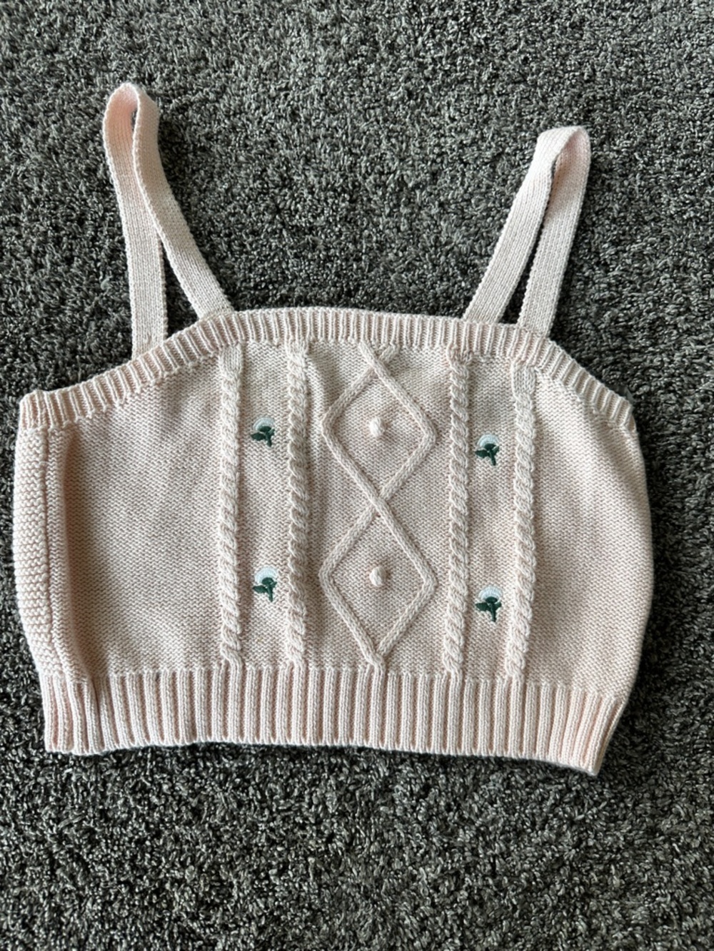 Women’s Medium Pale Pink Knit Cropped Tank Sweater Feminine Spring Festival